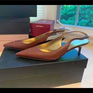 Authentic NWT Dolce & Gabana Slingback Heels